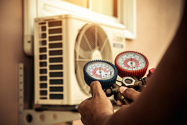 Professional Hvac technician working in Mallory, NY